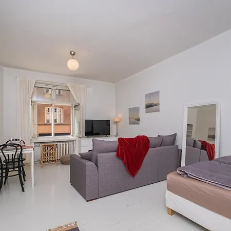 Fall For With Elvis Vibes Free Wifi