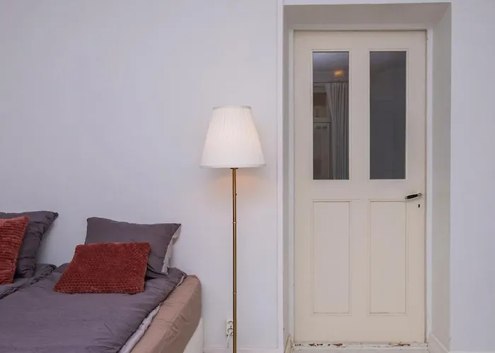 Fall For With Elvis Vibes Free Wifi * Helsingfors