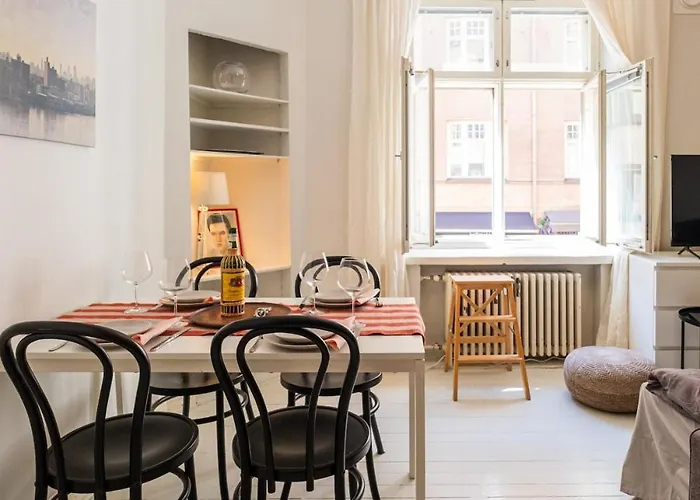 Fall For With Elvis Vibes Free Wifi Apartment Helsinki